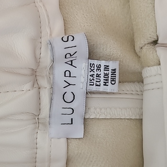 Lucy Paris faux leather paperbag waist shorts XS - Picture 2 of 6